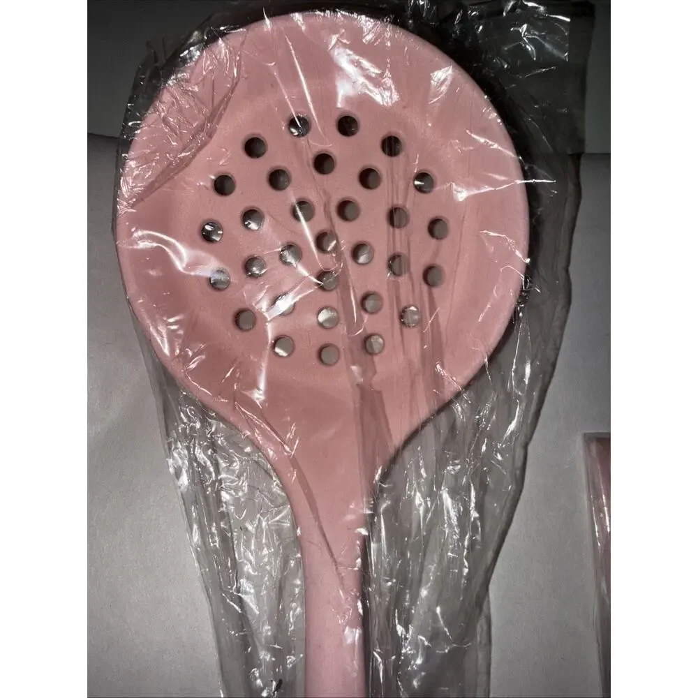 NWT Set Of Two Silicone Spatula & Strainer W/ Free Bonus Plastic Ladle/Colander